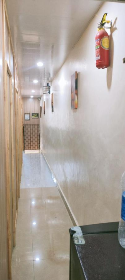 Royal Cabin Stay Bombay Exterior foto